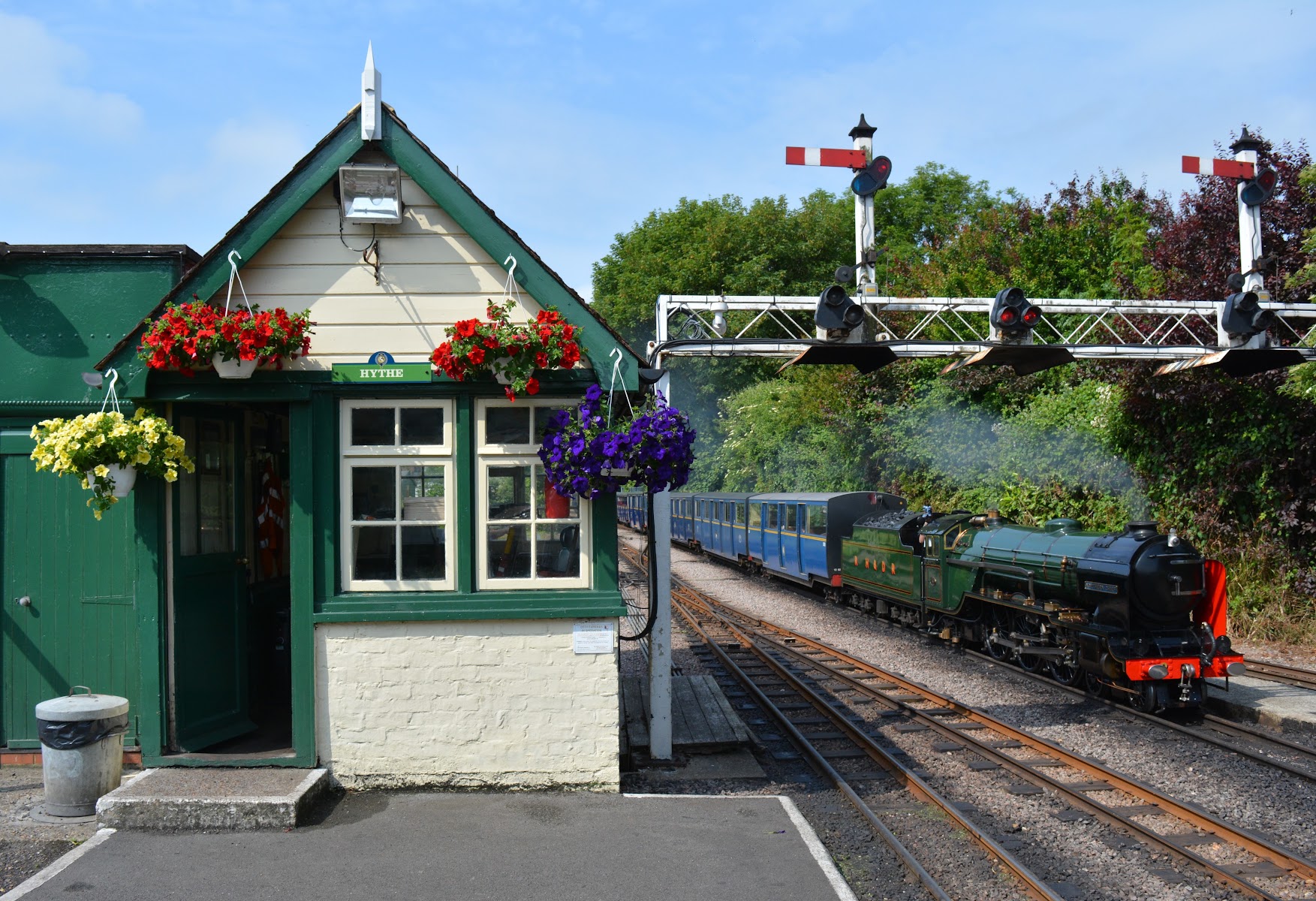 Romney Hythe & Dymchurch Railway
