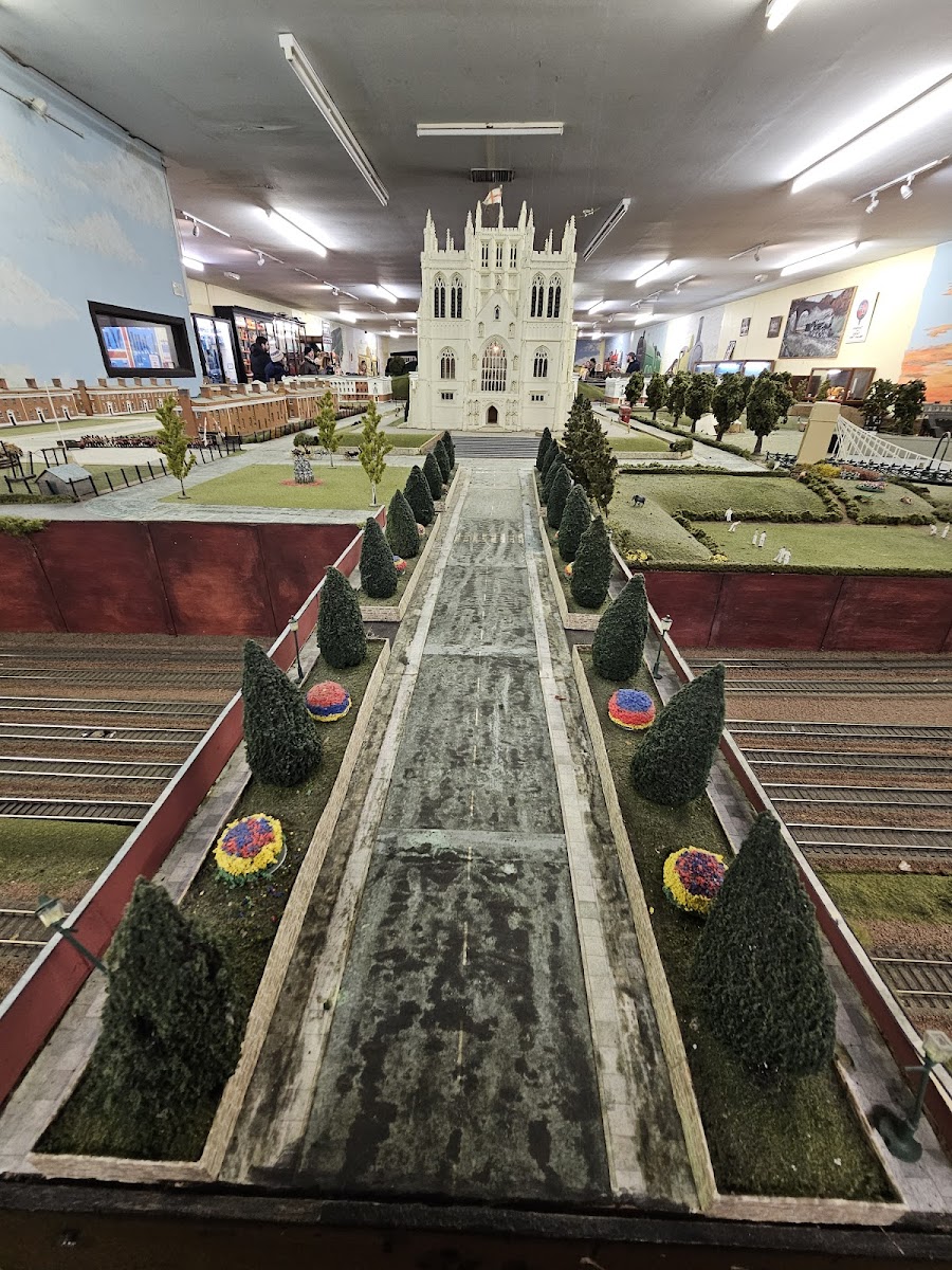 Trago Central Train Station
