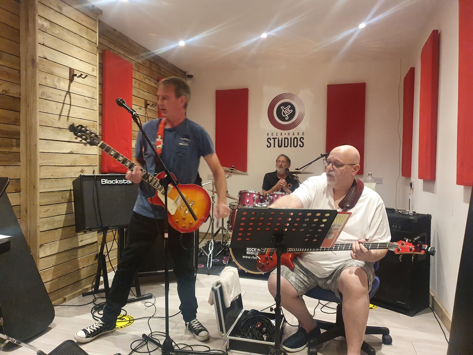 Willows Folk Club