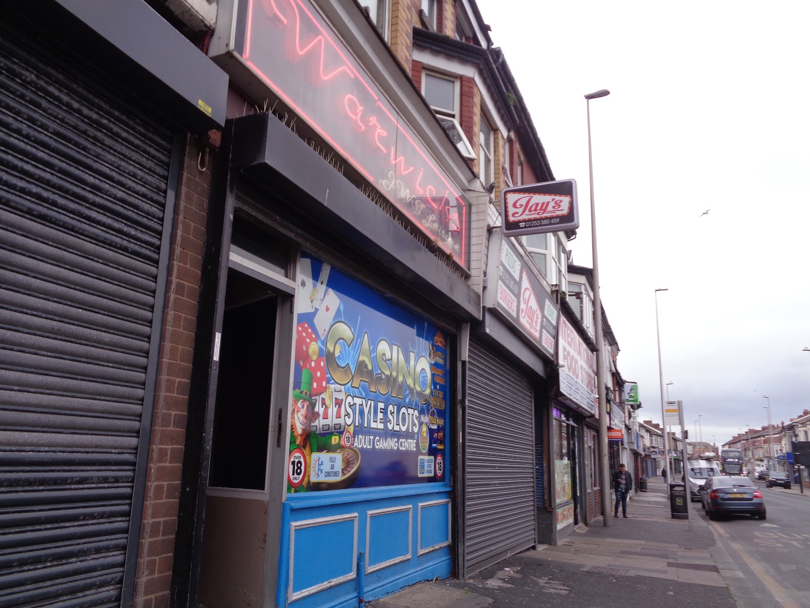 Warwicks Amusements