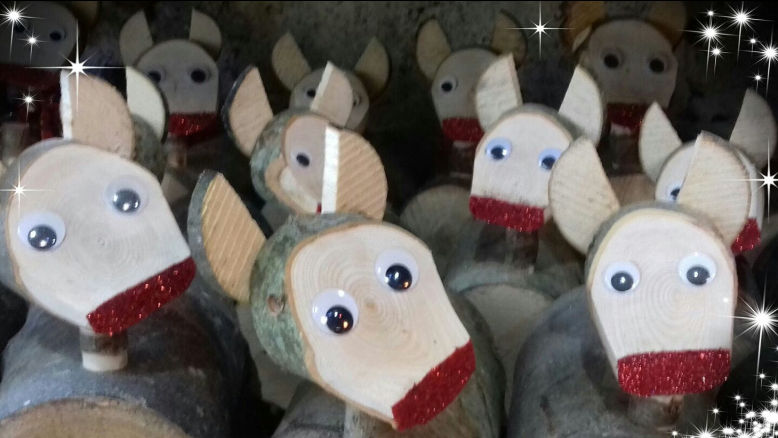 Christmas Log Reindeer