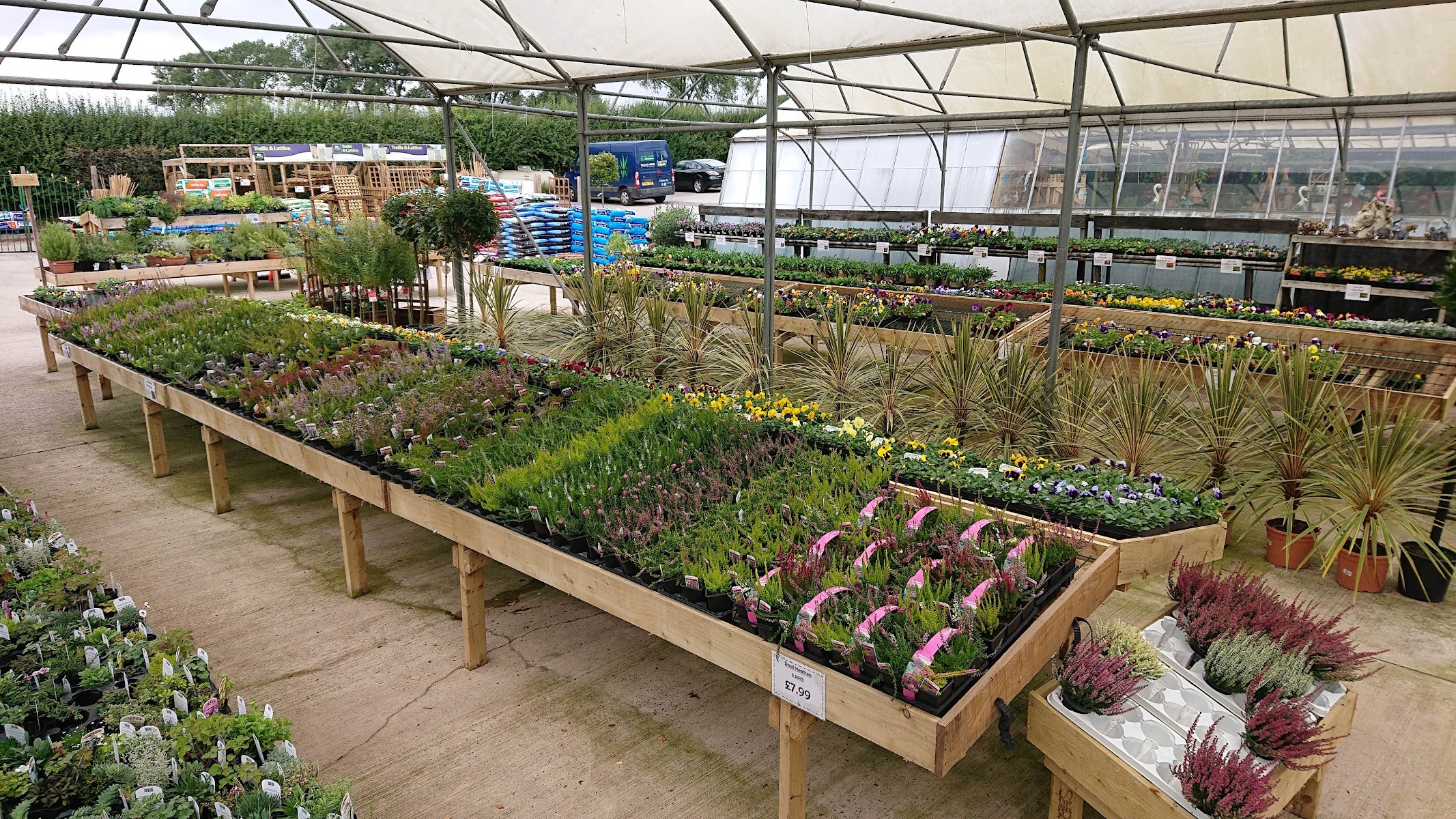 Floralands Garden Centre