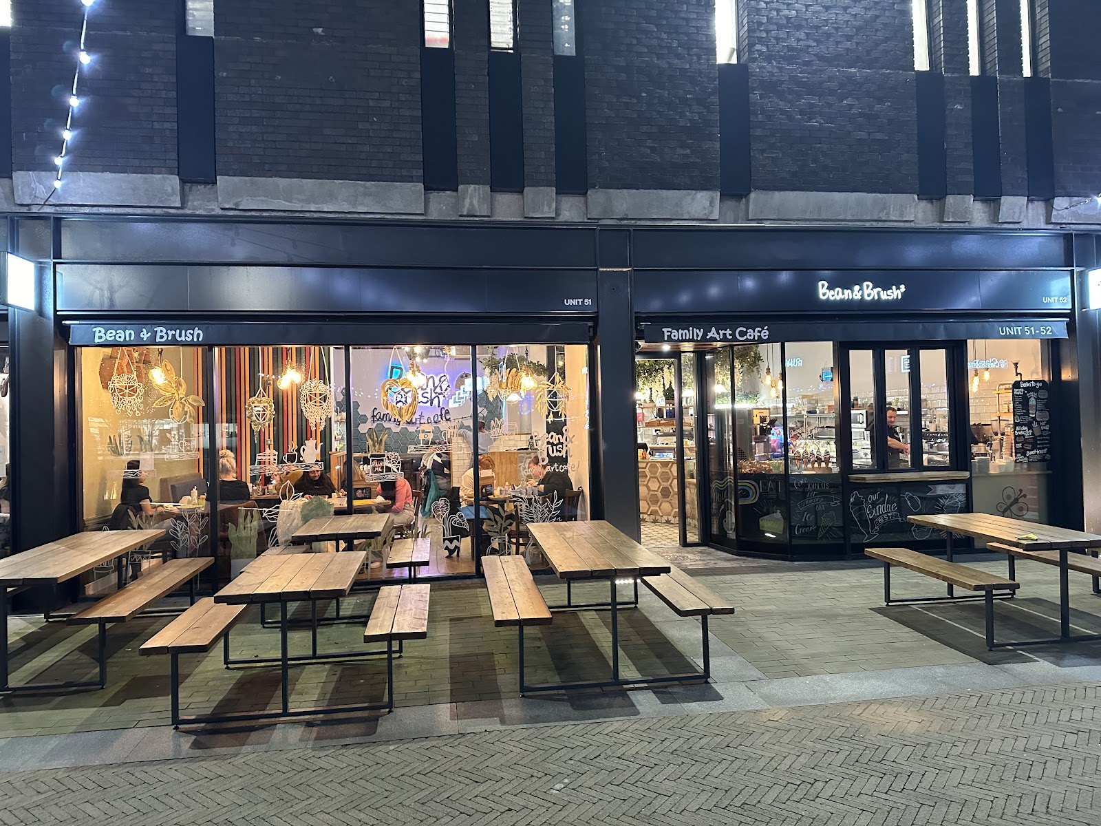 Bean & Brush Art Cafe
