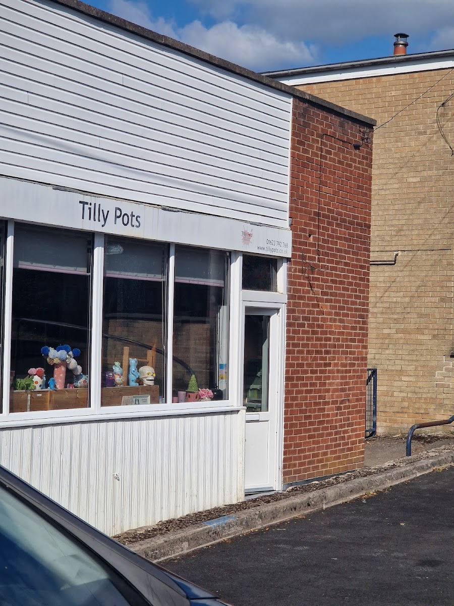 Tilly Pots
