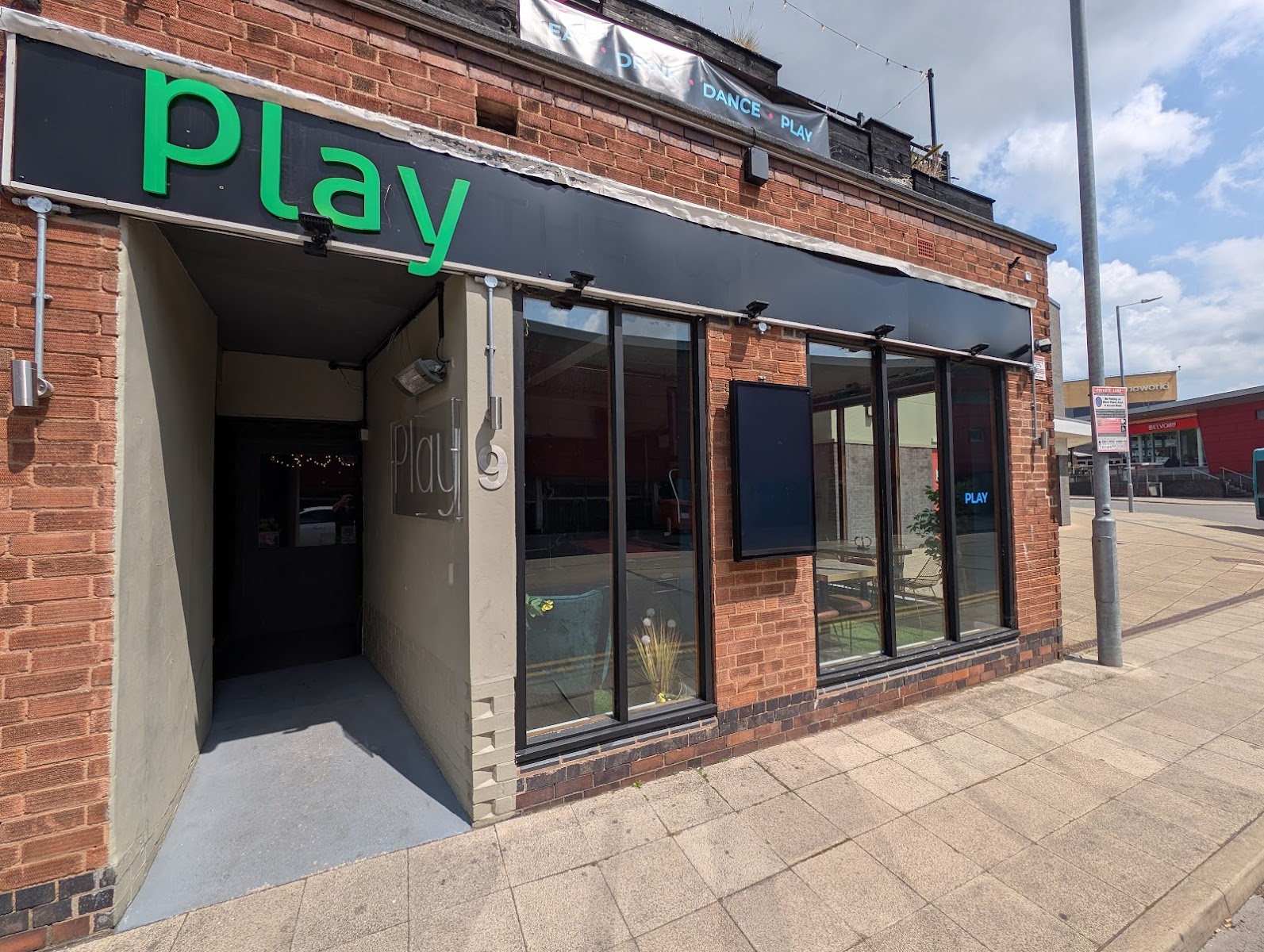 Play Bar