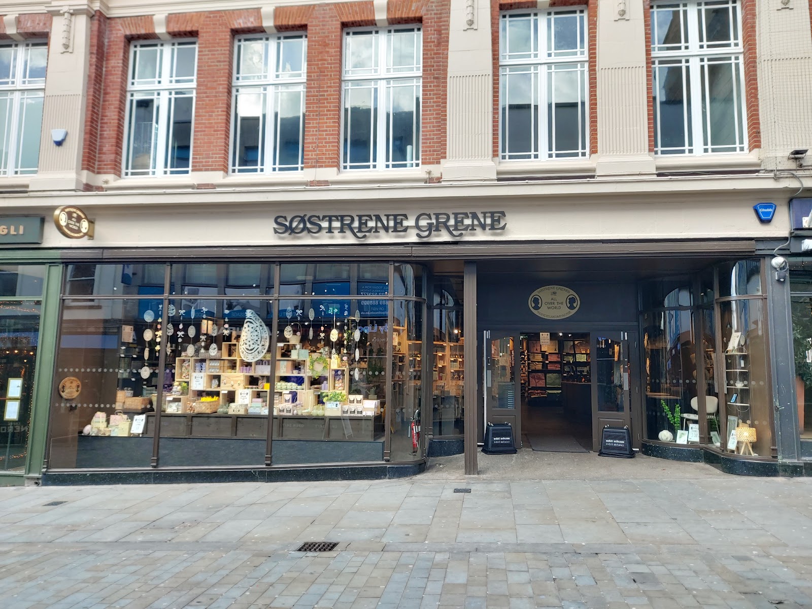 Søstrene Grene