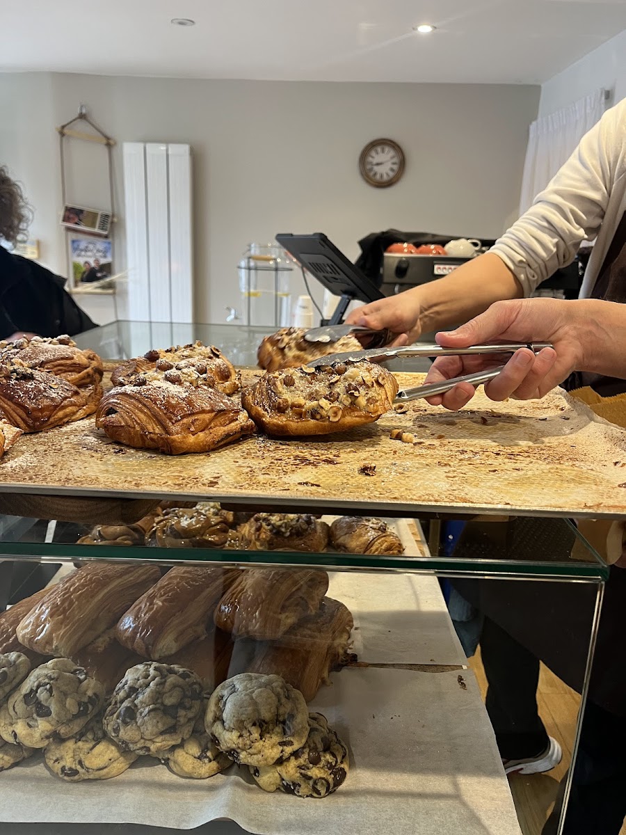 Lara Patisserie