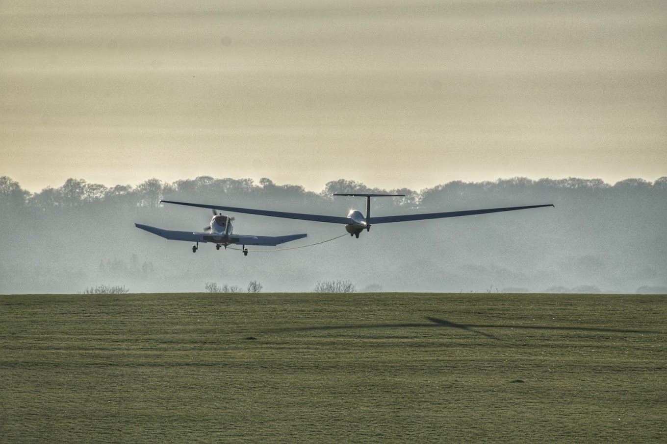 London Gliding Club (Dunstable Downs Airfield)