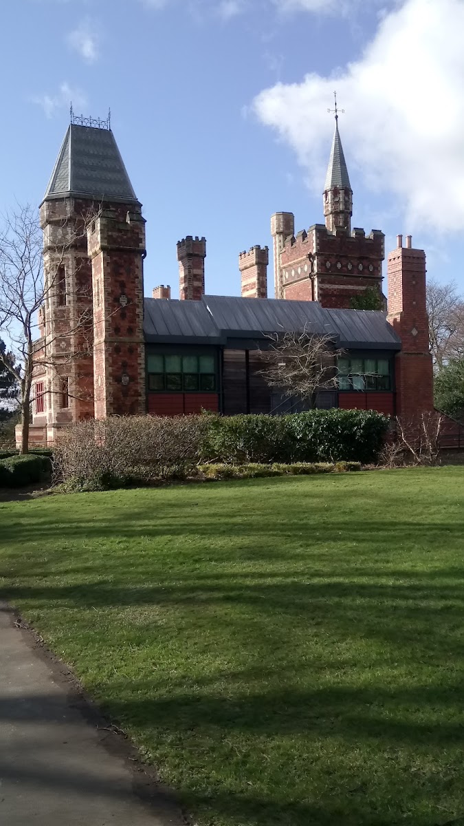 Saltwell Park Dog Walking Area