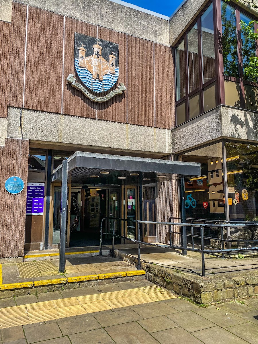 Pontefract Library