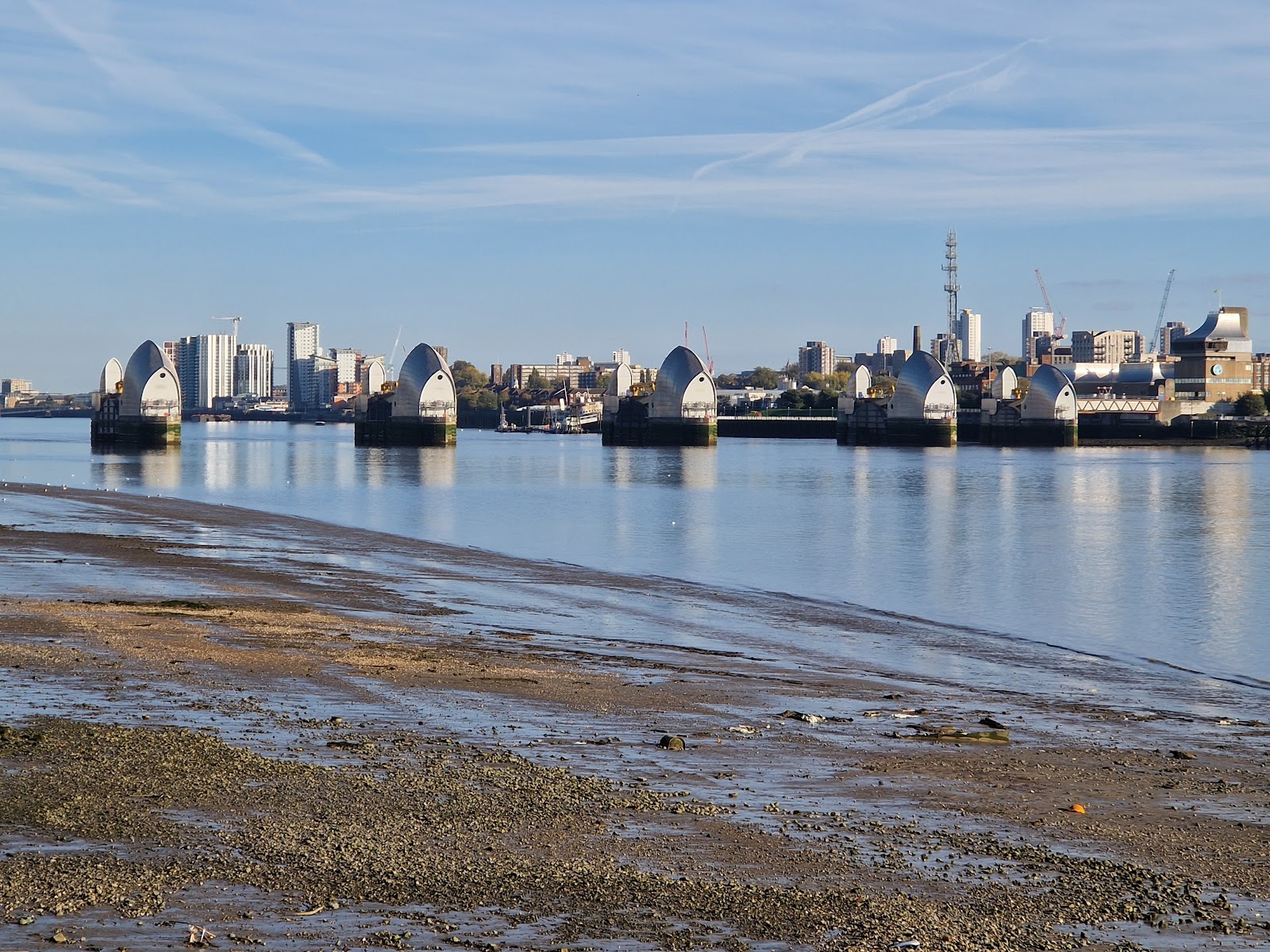 Royal Wharf Pier