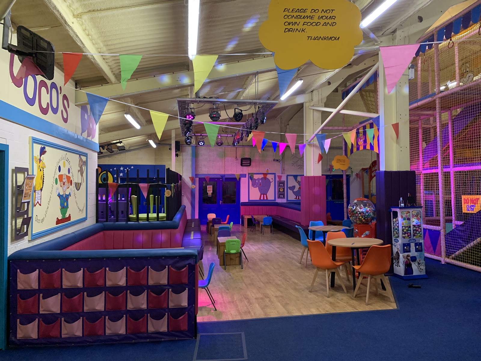 Cocos Playbarn