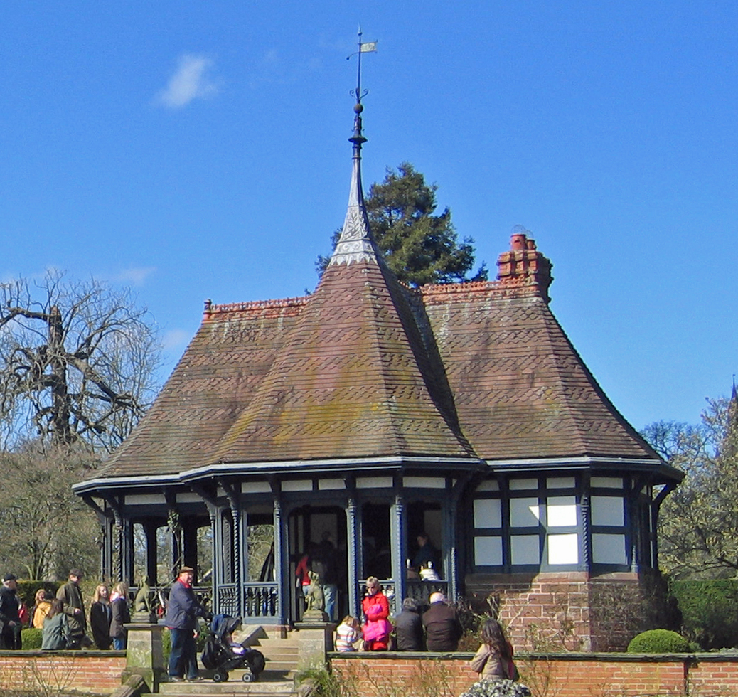 Eaton Hall Gardens