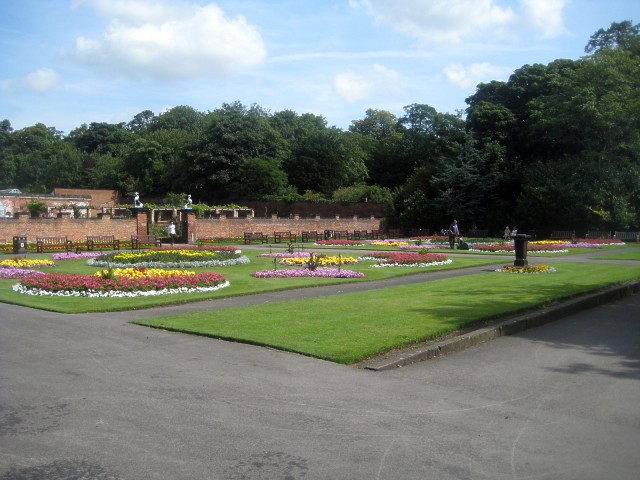 Thornes park