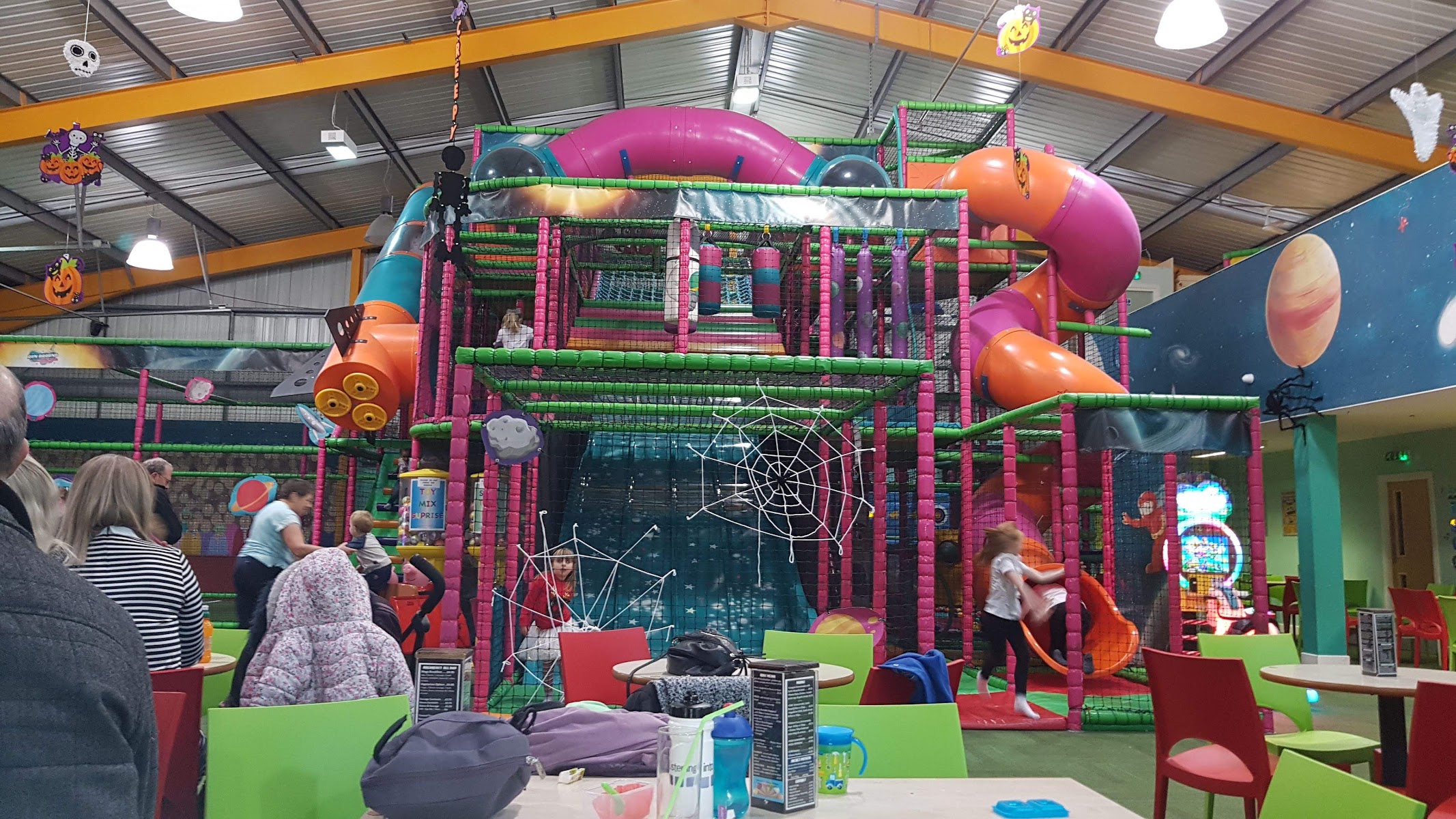 Runaround Play Centre