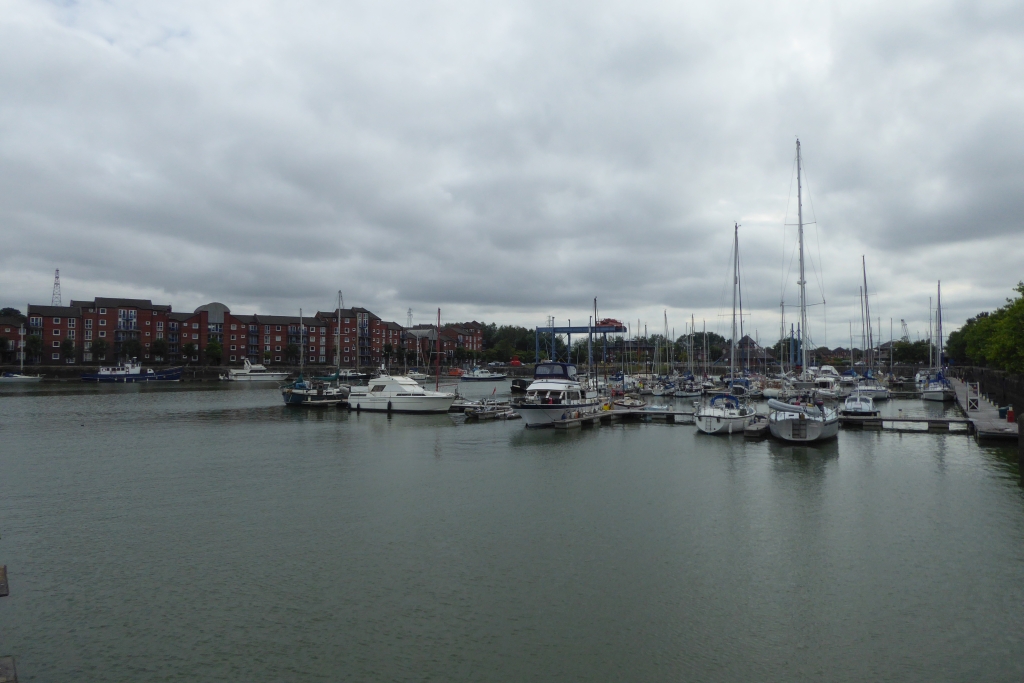 Direct Fireworks – Preston Riversway