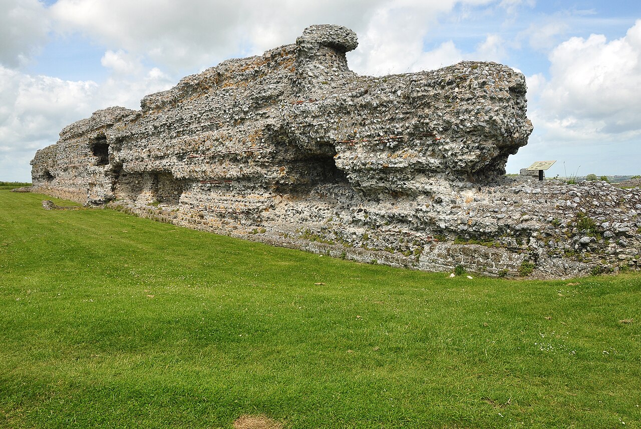 Richborough Roman Fort and Amphitheatre