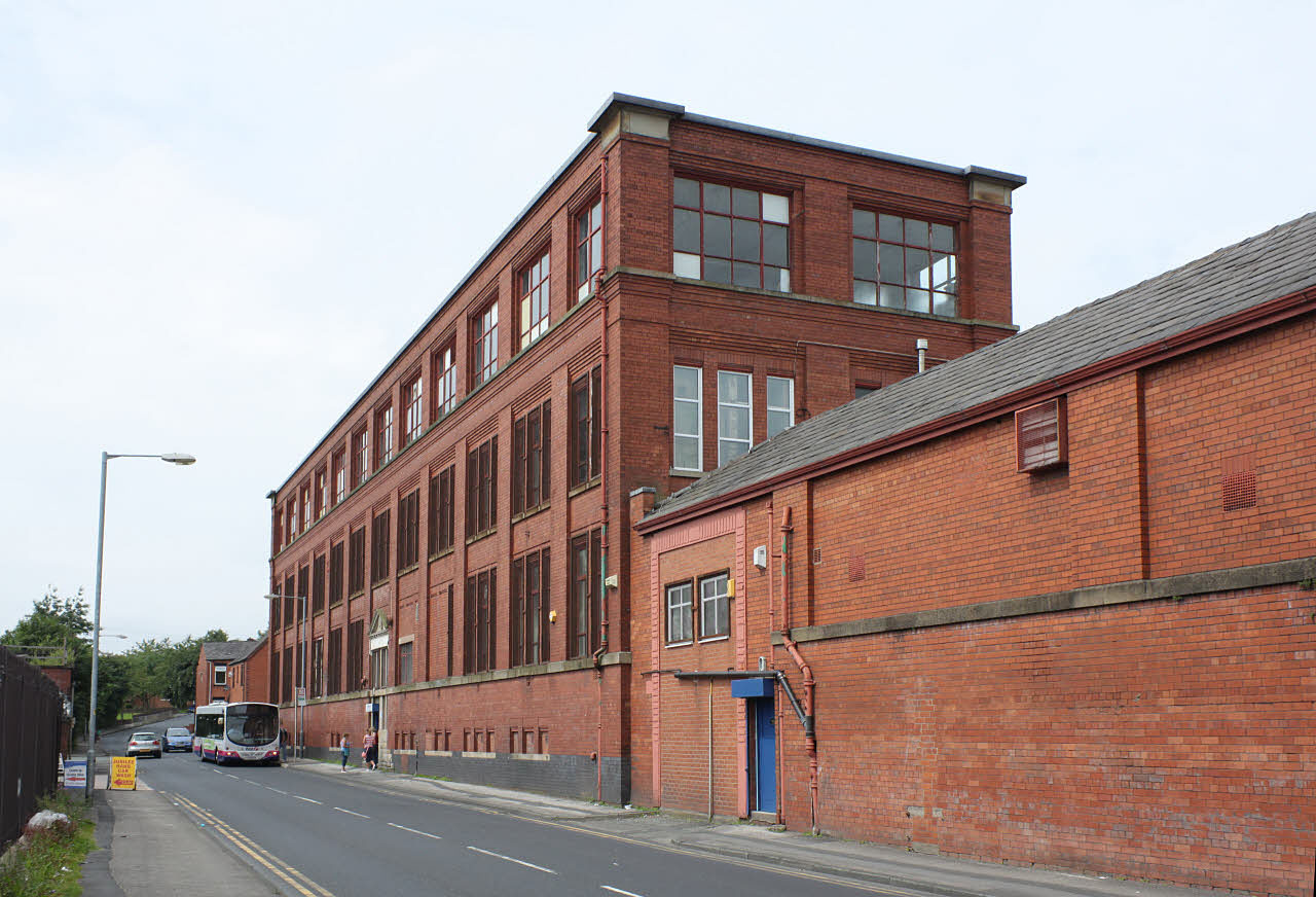 Brownlow Fold Community Learning Centre