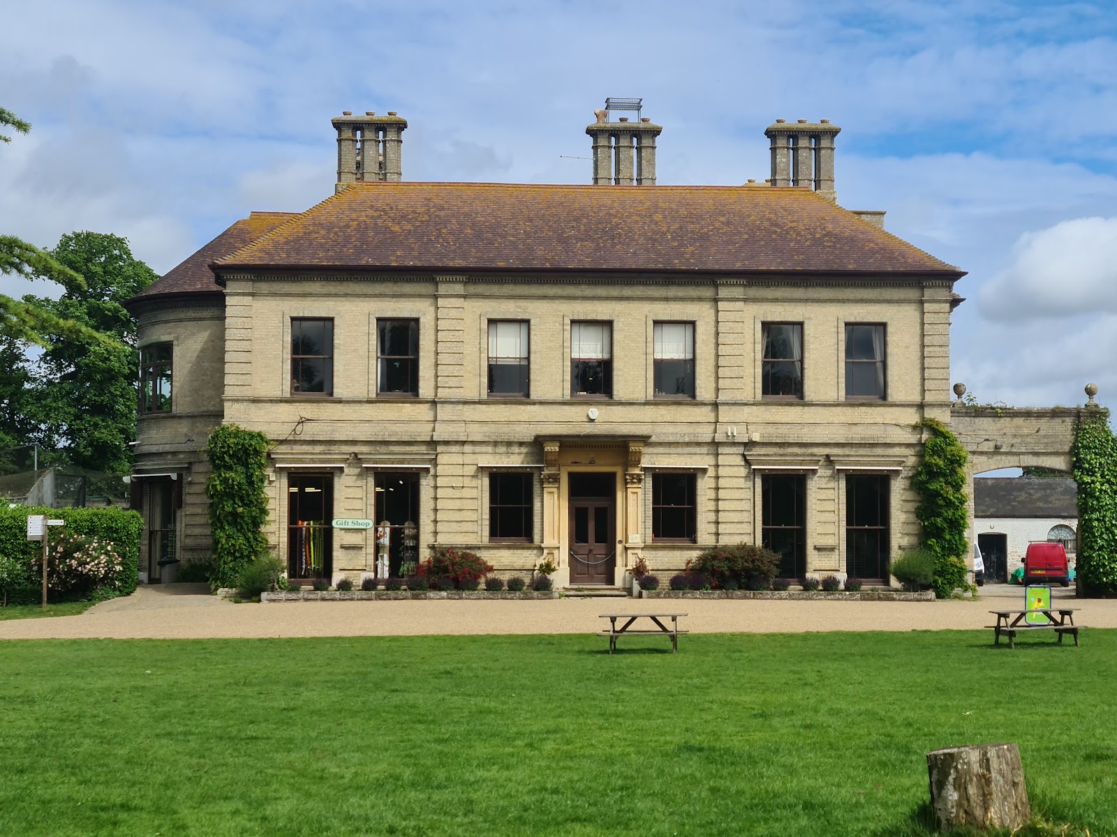 Thrigby Hall Wildlife Gardens