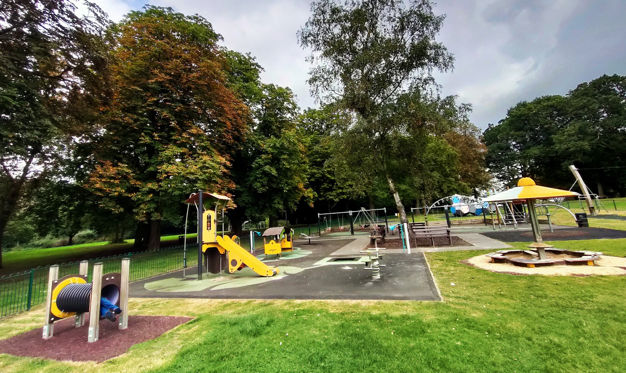 Oxhey Park Kids Playground