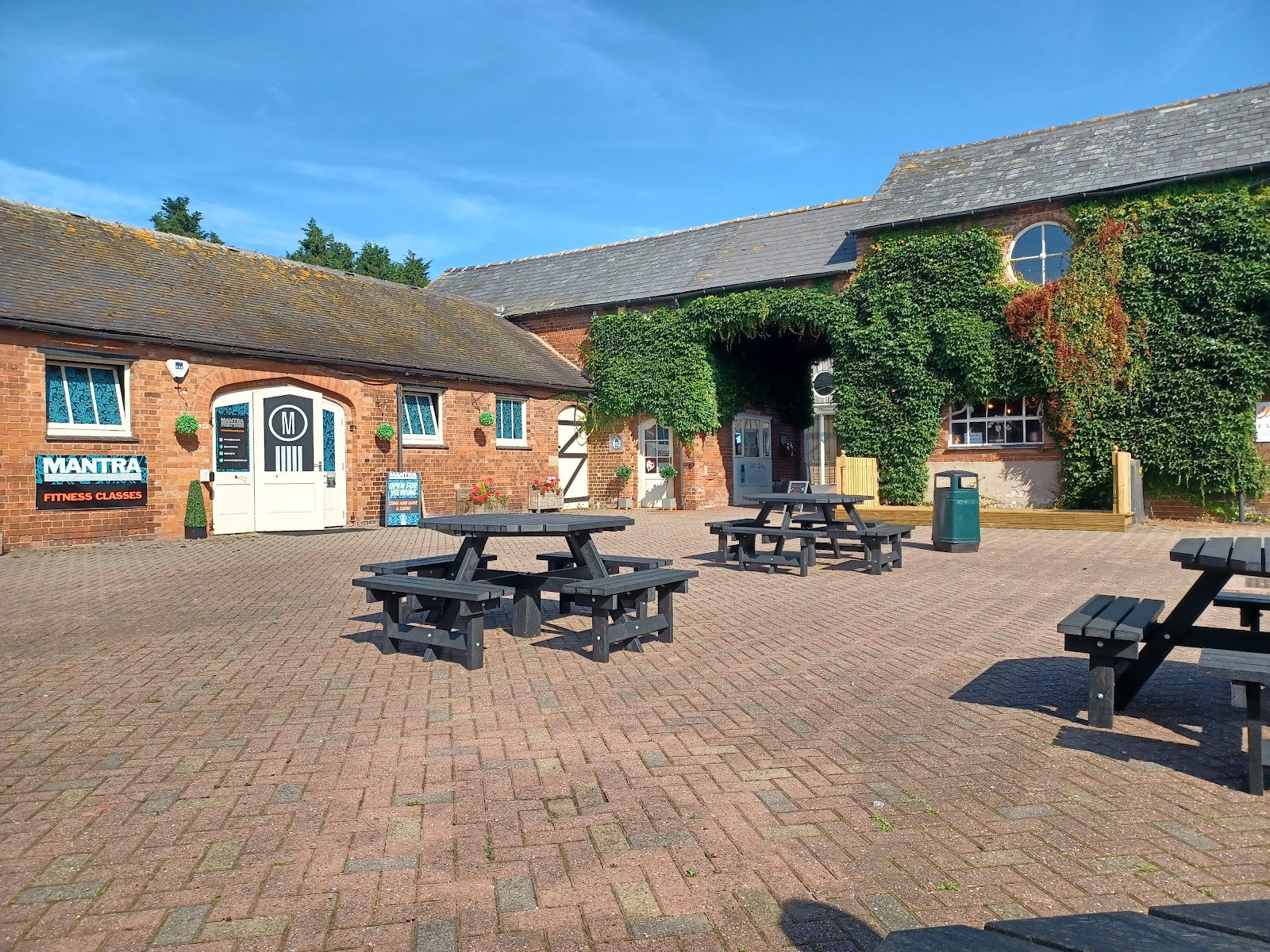 Amerton Farm & Billy's Farm Barn