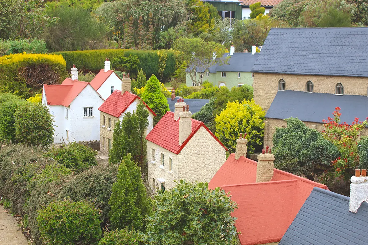 Bondville Model Village