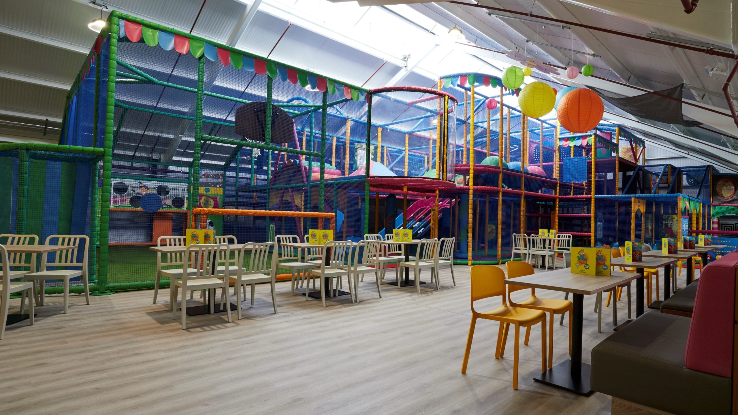 Grass Hoppers Indoor & Outdoor Play (Tong Garden Centre)