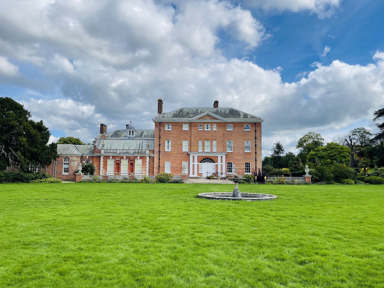 National Trust - Hatchlands Park