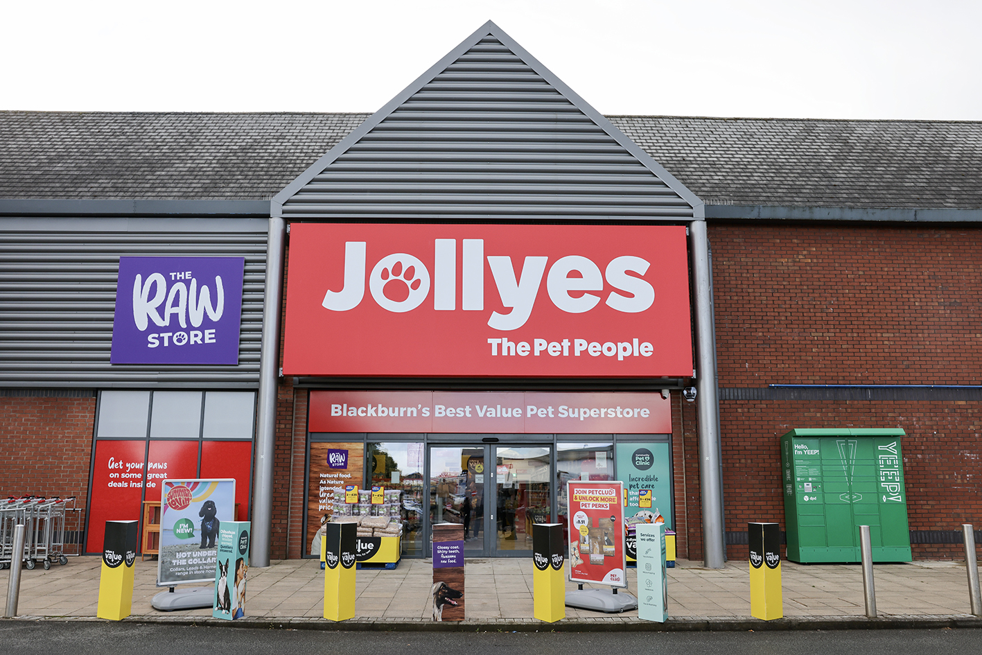 Jollyes - The Pet People Blackburn