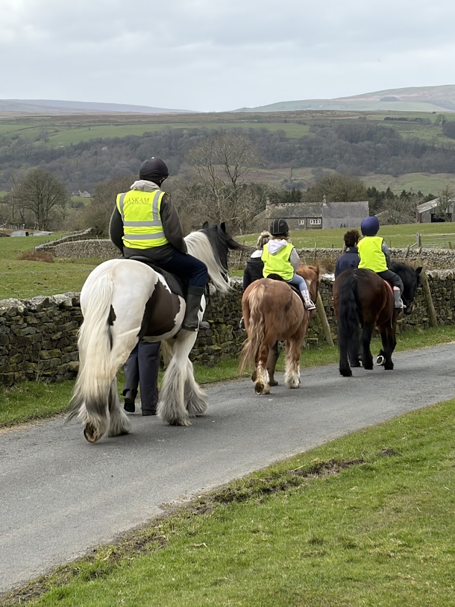 Greenhall Riding Centre