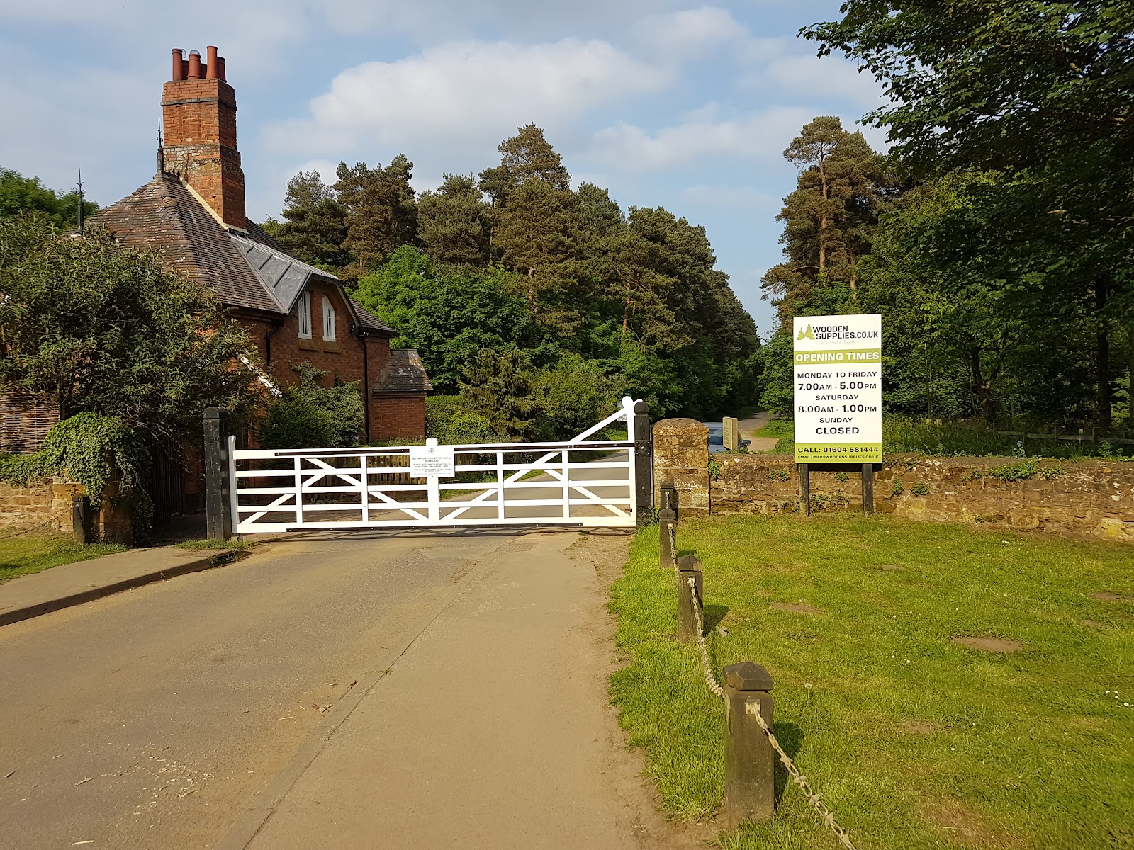 Harlestone Firs Forest Walk