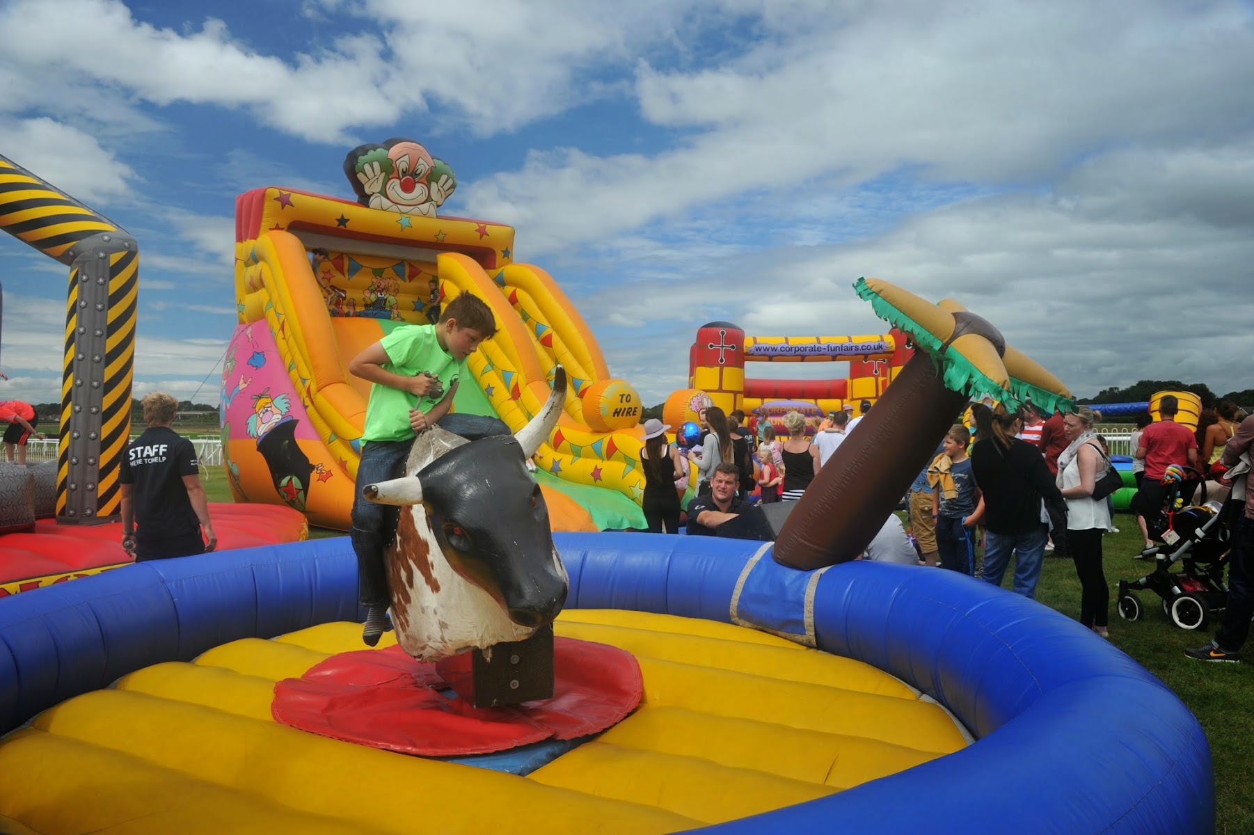 Corporate-Funfairs