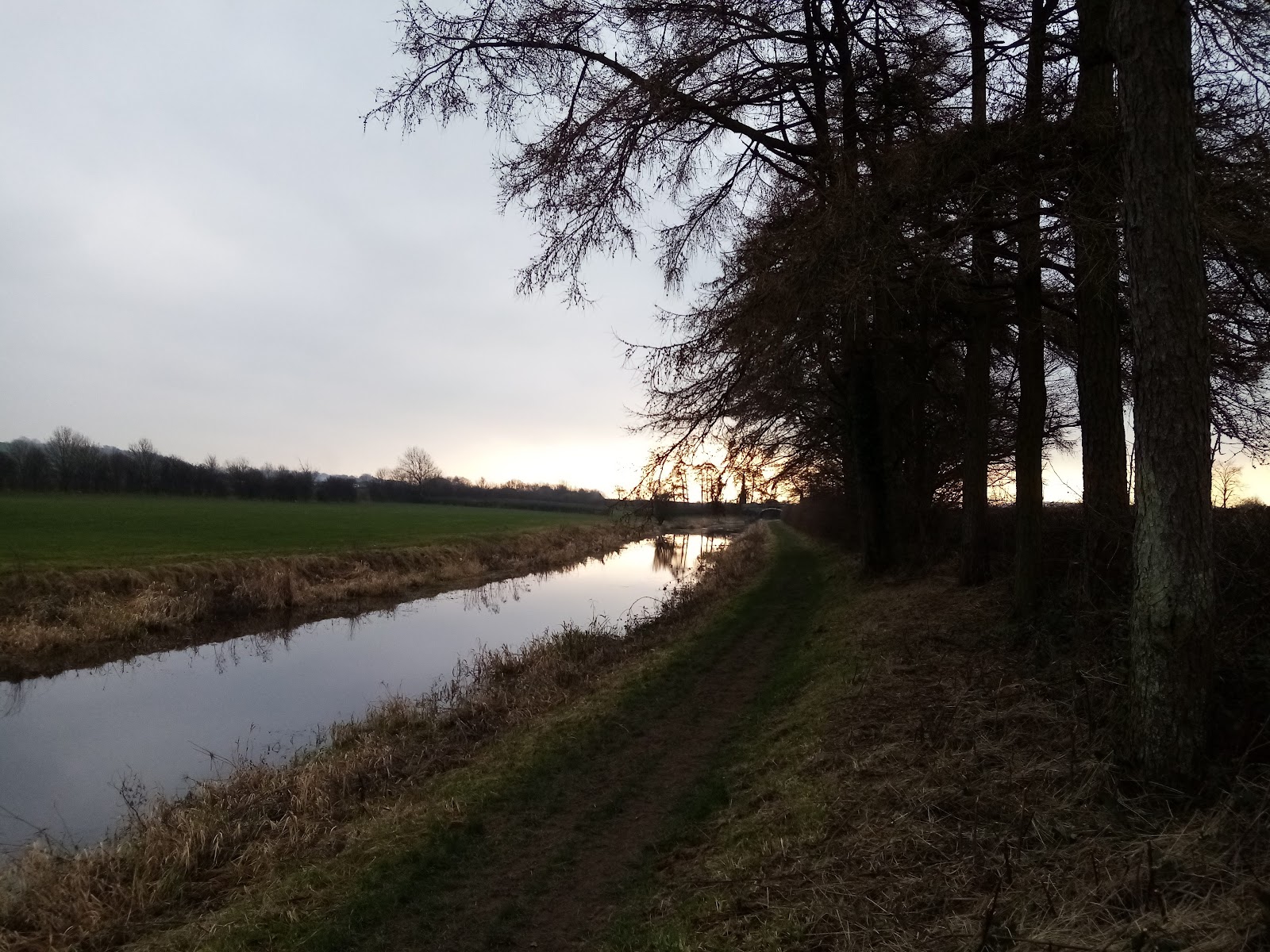 Crooklands Canal Walk