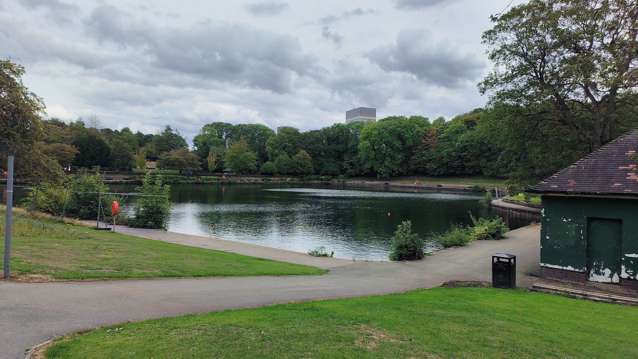 Crookes Valley Park