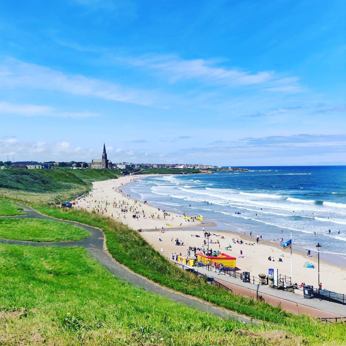 Long Sands Beach