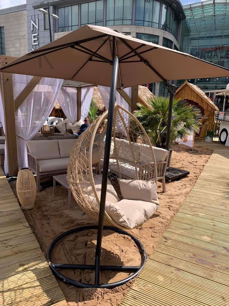 Capri Beach Club