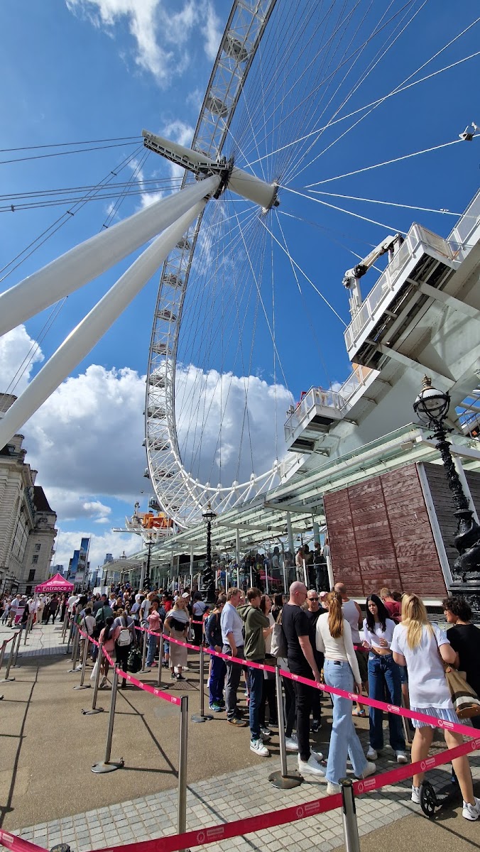 The Queen's Walk
