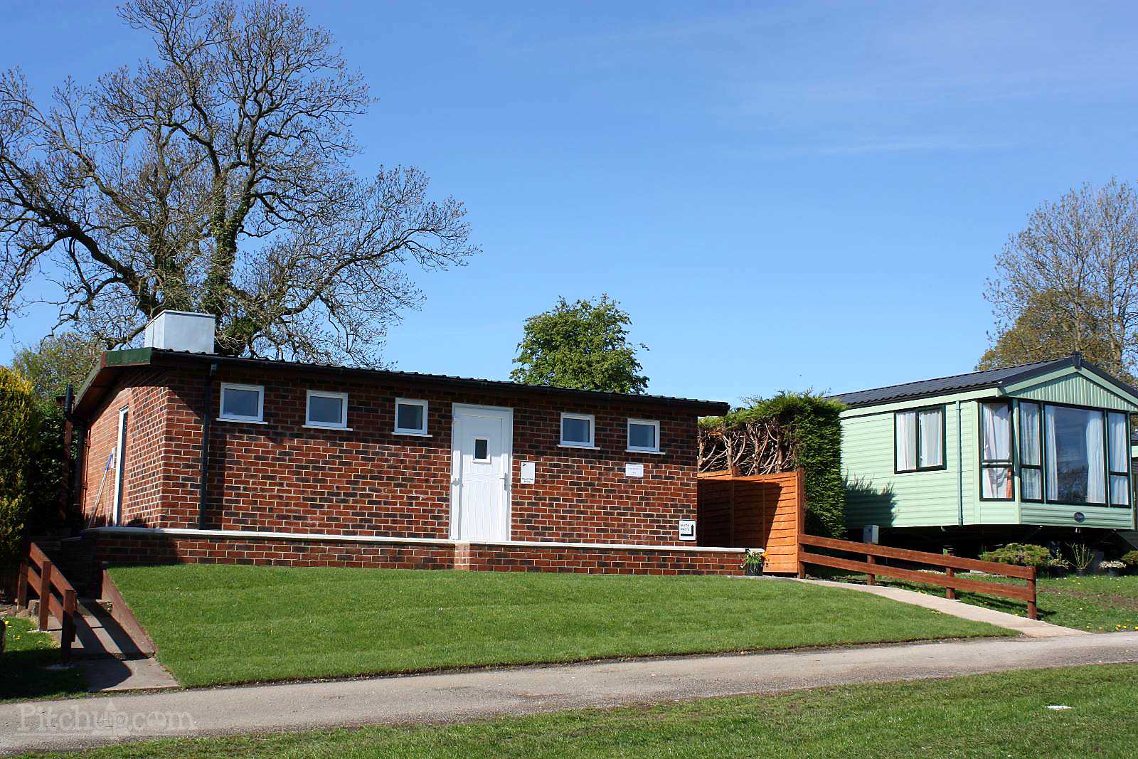 The Yorkshire Hussar Inn and Caravan Park