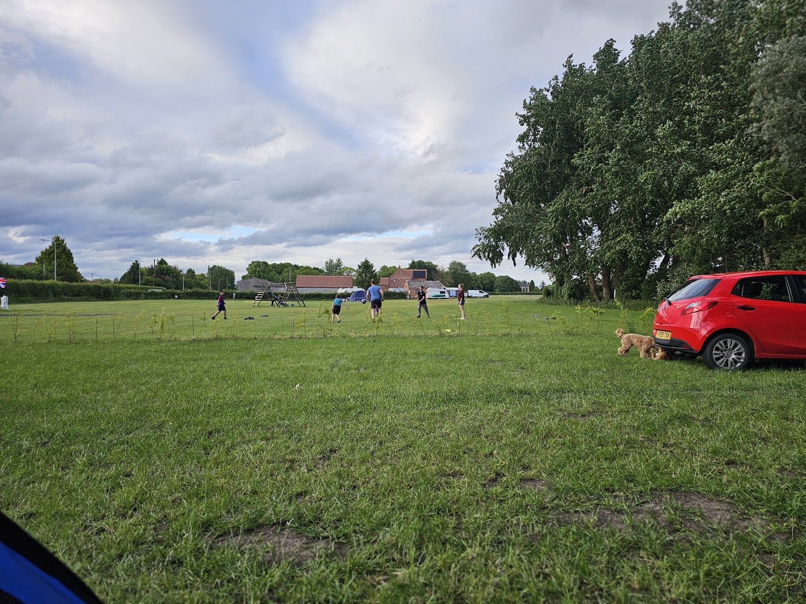 Pond Farm caravan and camping