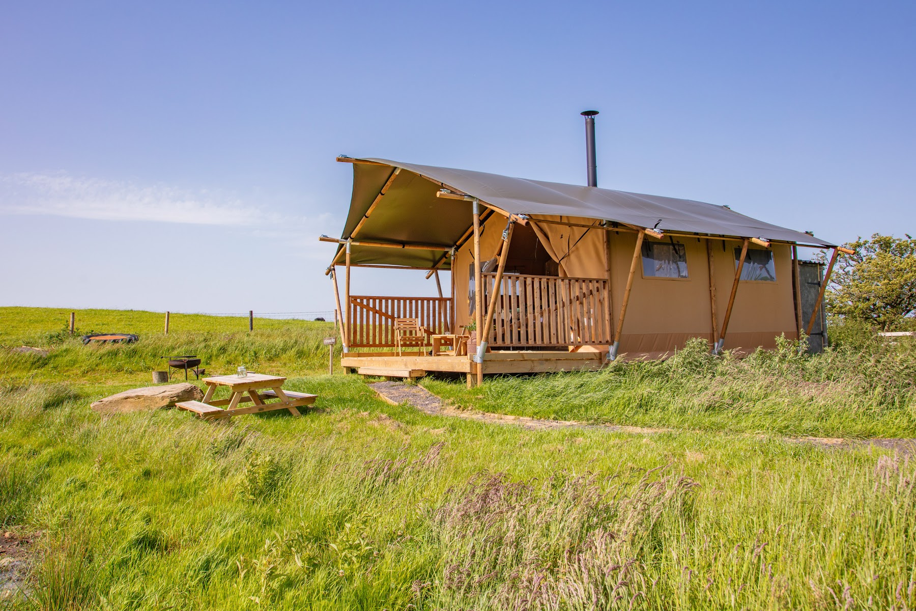 Under the Oak Glamping