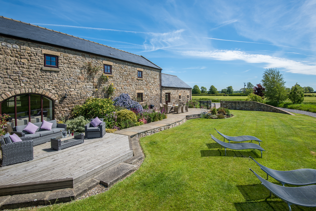 The Shepherds Hut - Mill Granary Cottages