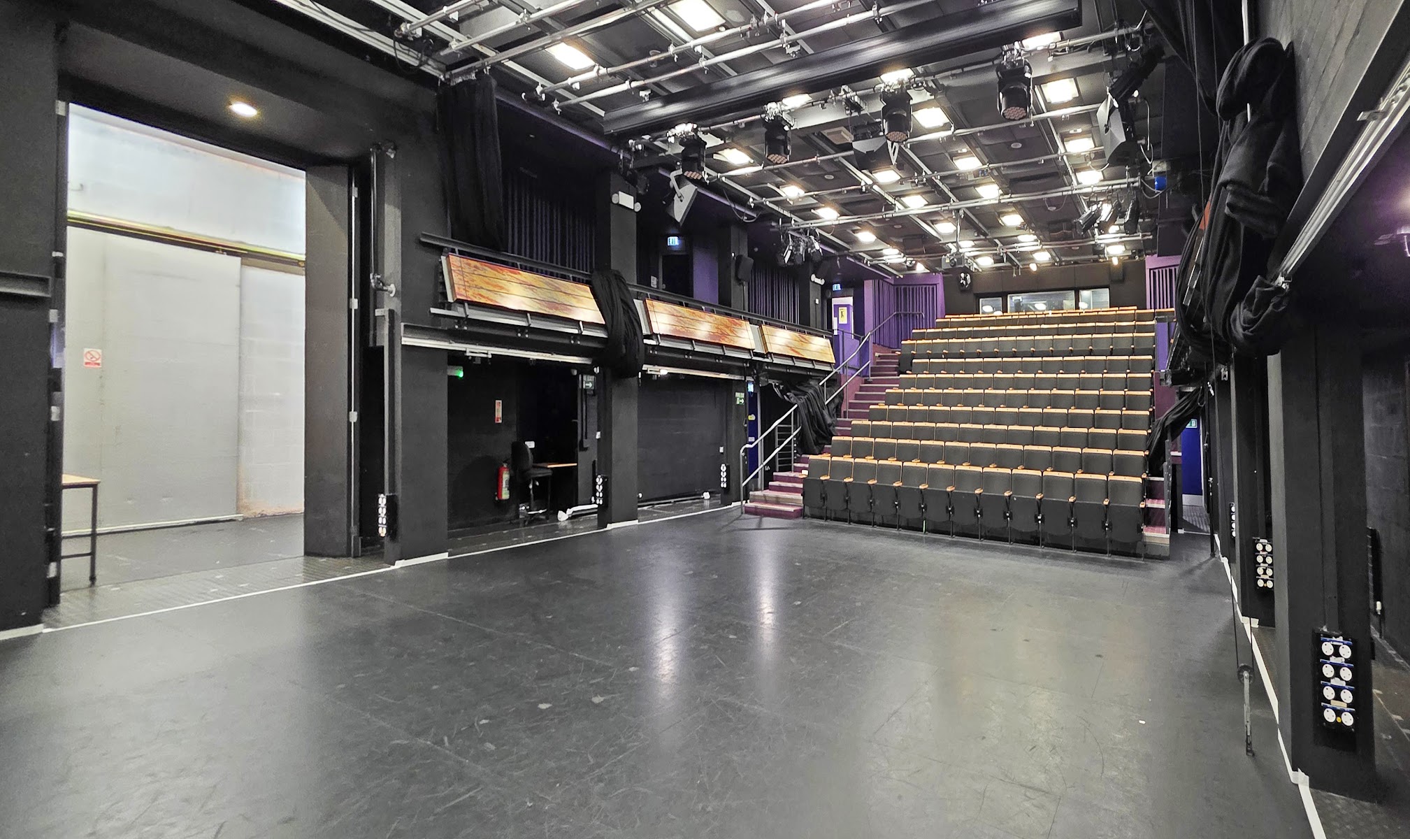 Arena Theatre