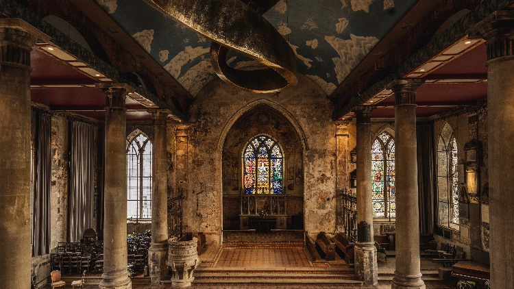 The Mount Without