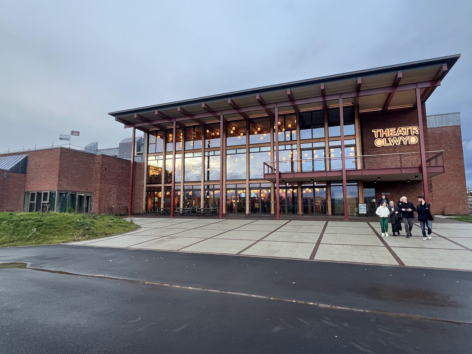 Theatr Clwyd
