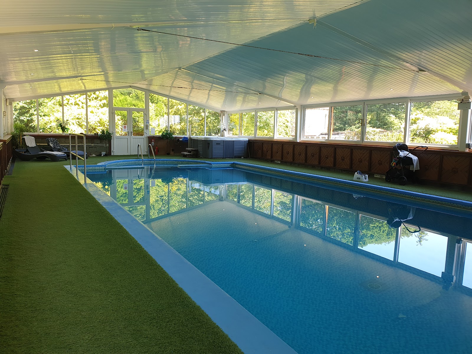 Cardew Lodge