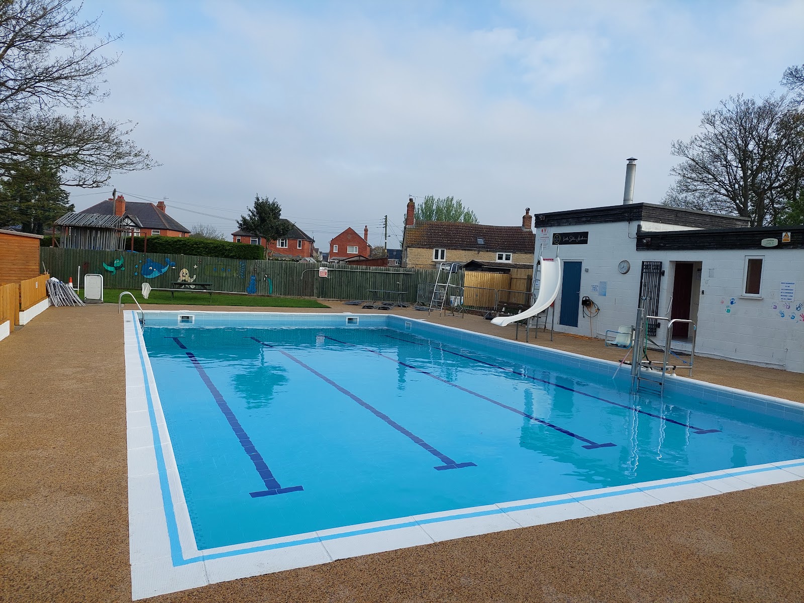 Metheringham Outdoor Swimming Pool - Lido Pool