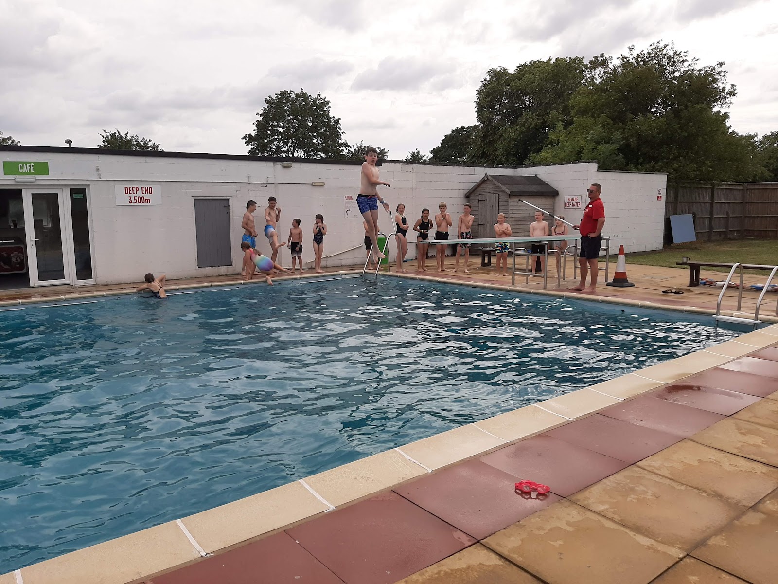 Woodstock Open Air Pool