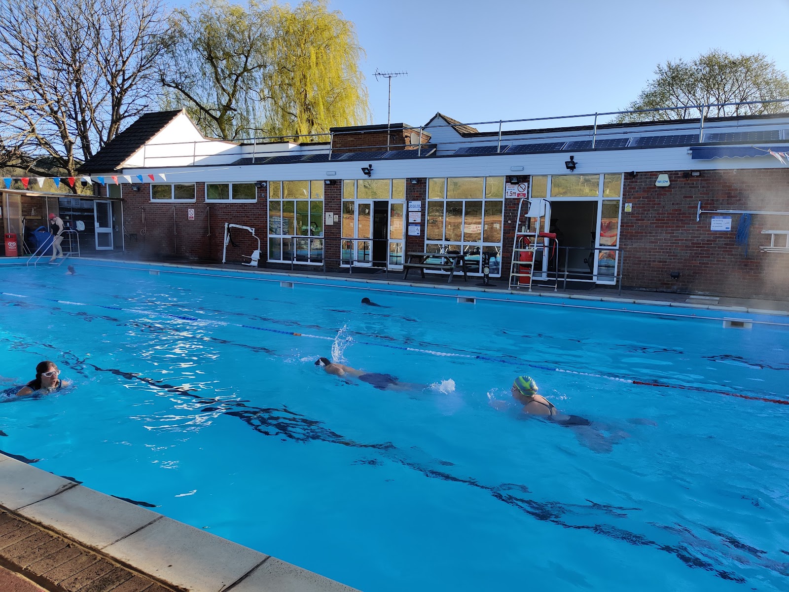 Chesham Open Air Pool