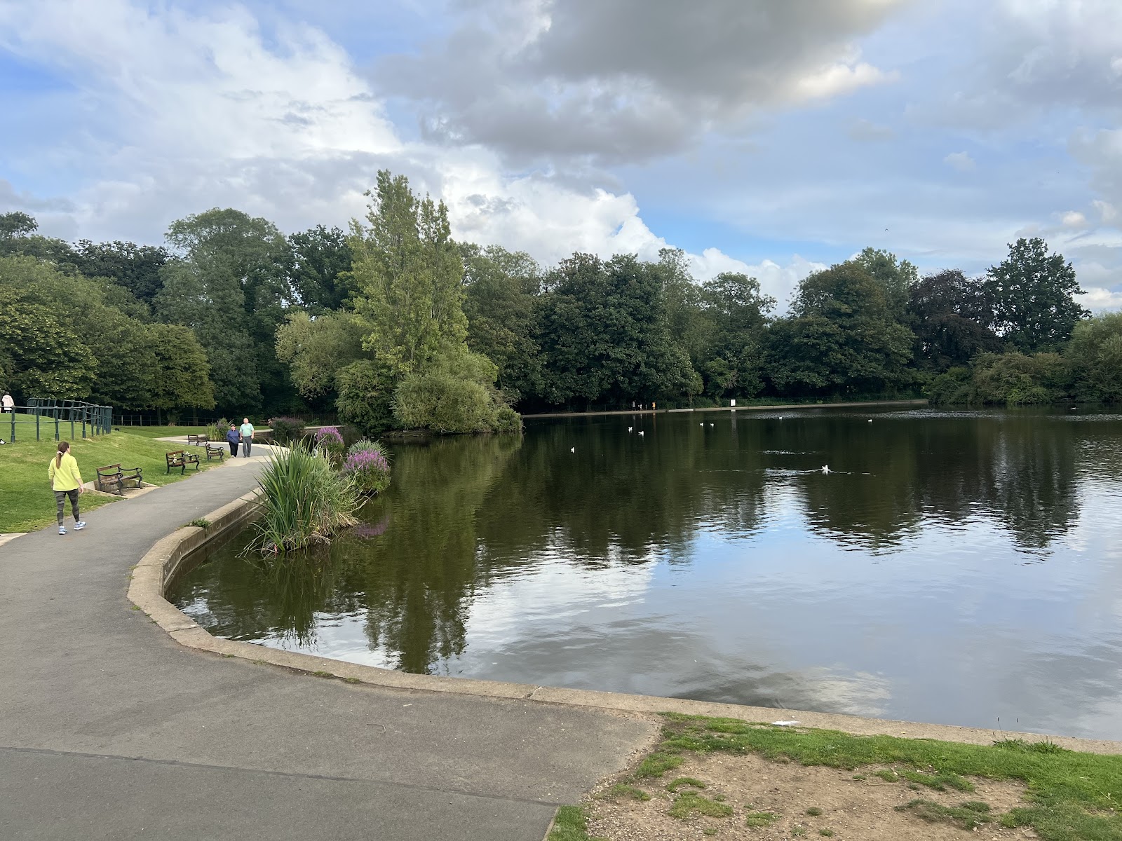 Abington Park Boating Lake