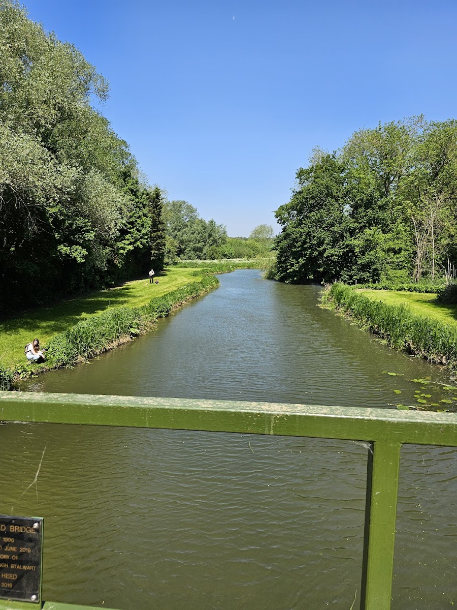 Blackthorn Lake Marina